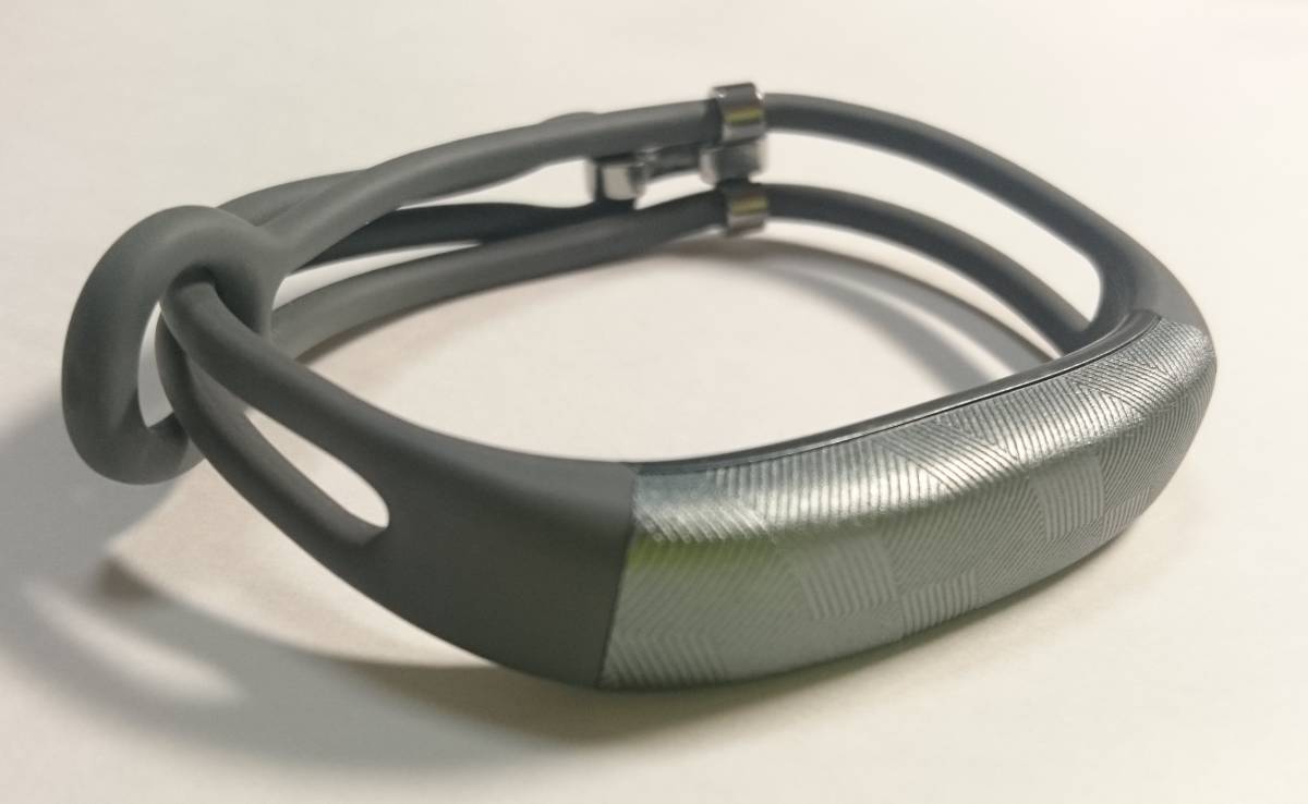 UP2 JAWBONE ガンメタル JL03-6363CFI-JP シルバー グレー 充電器ケーブル付き Bluetooth ワイヤレス 活動 ...