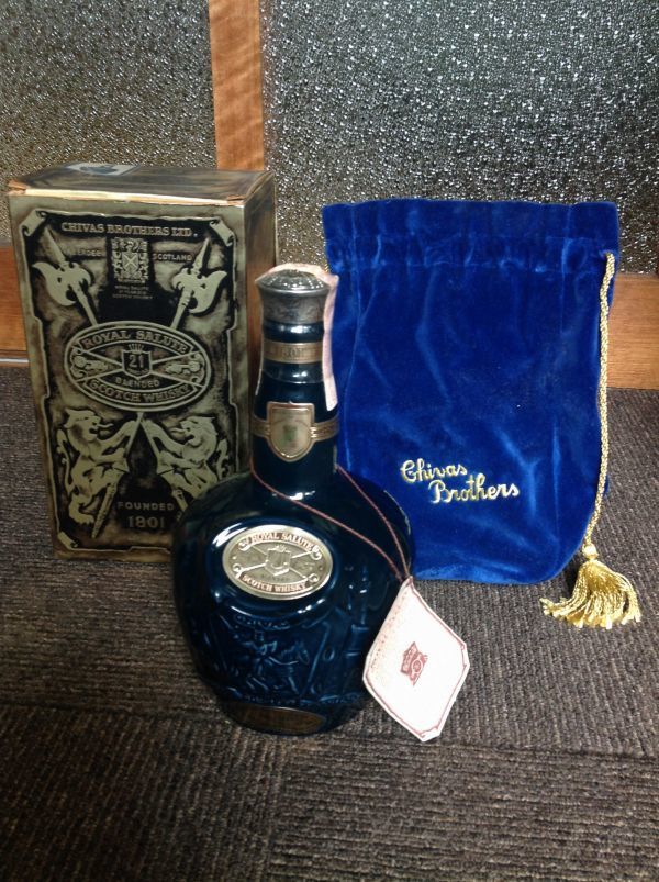 古酒【未開栓】ROYALSALUTE/ロイヤルサルート21年 箱＆巾着袋付き
