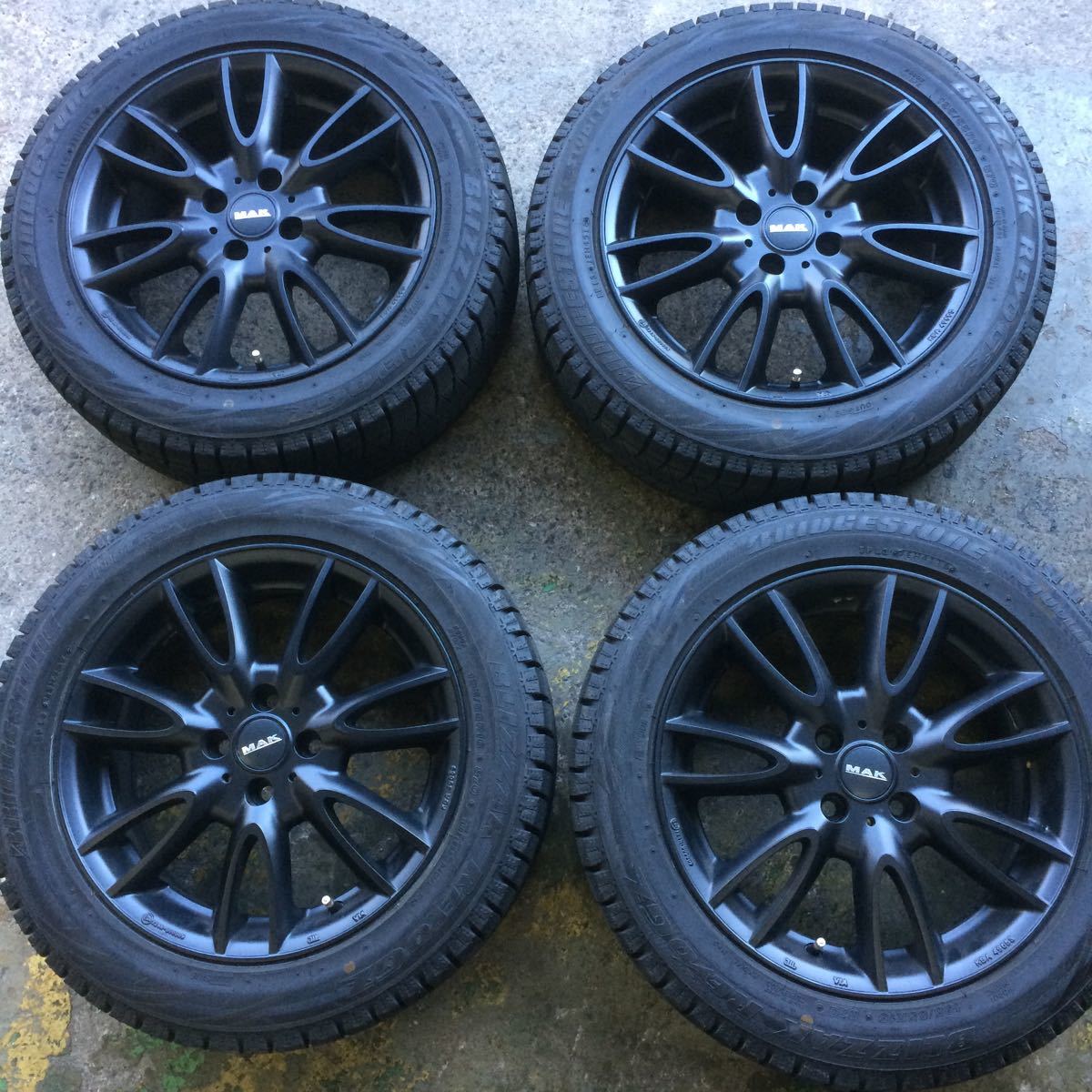 0 中古タイヤ 1 r16 4本の通販 195／55R16（ホイール穴数4）（タイヤ 