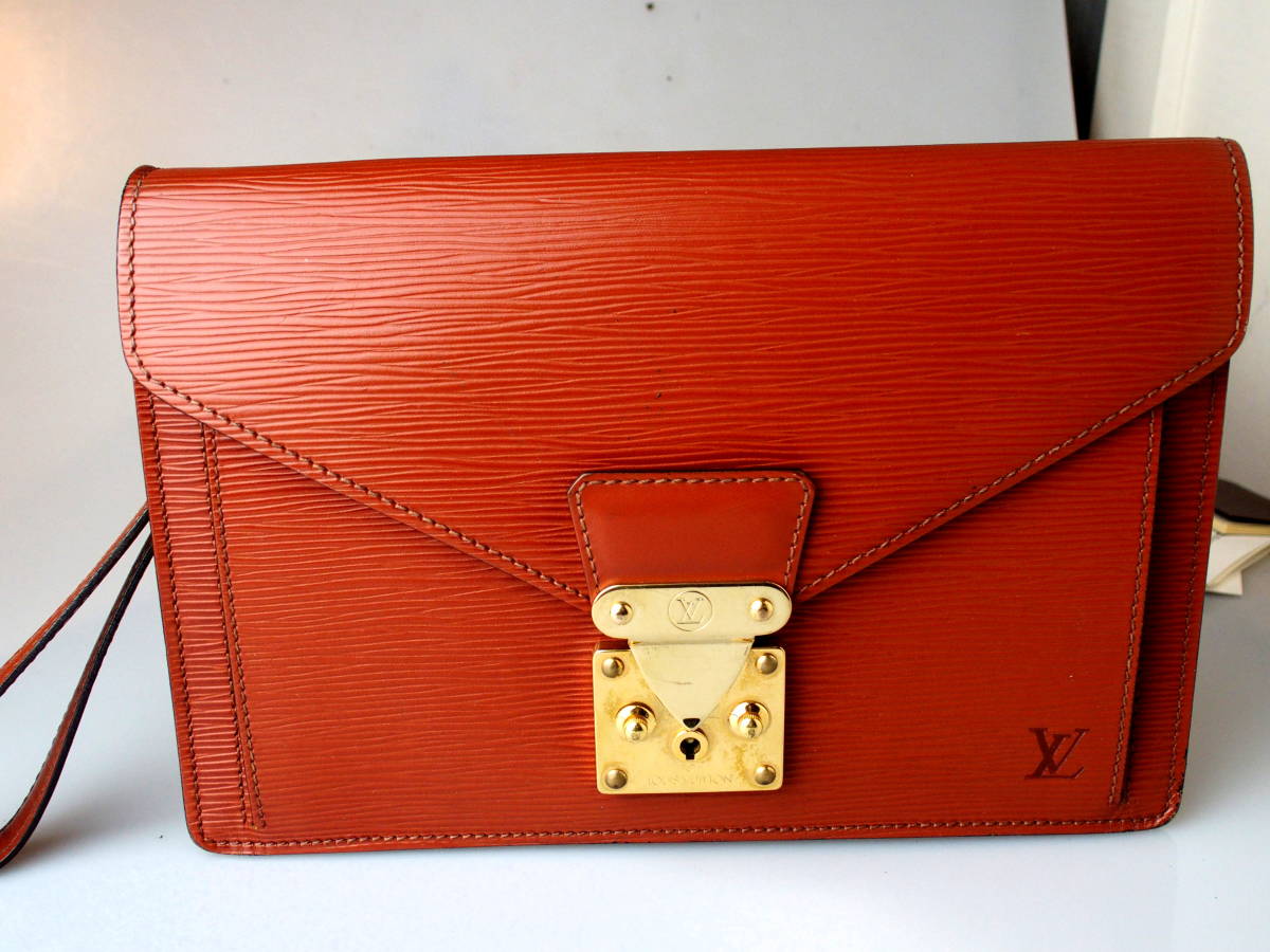 LOUIS VUITTON ルイヴィトン マフラー エシャルプバルーン アンゴラ混