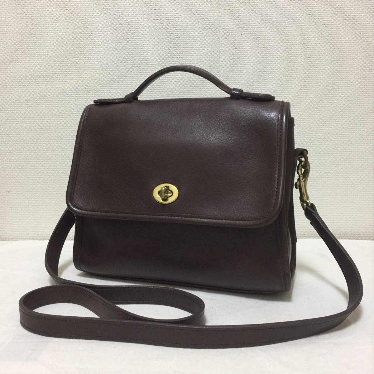 コーチ COACH オールドコーチ ショルダーバッグ USA製 ターンロック 本 