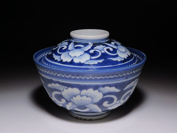 古伊万里 江戸後期 | iichi 染付 牡丹文蓋茶碗 1客 個体B