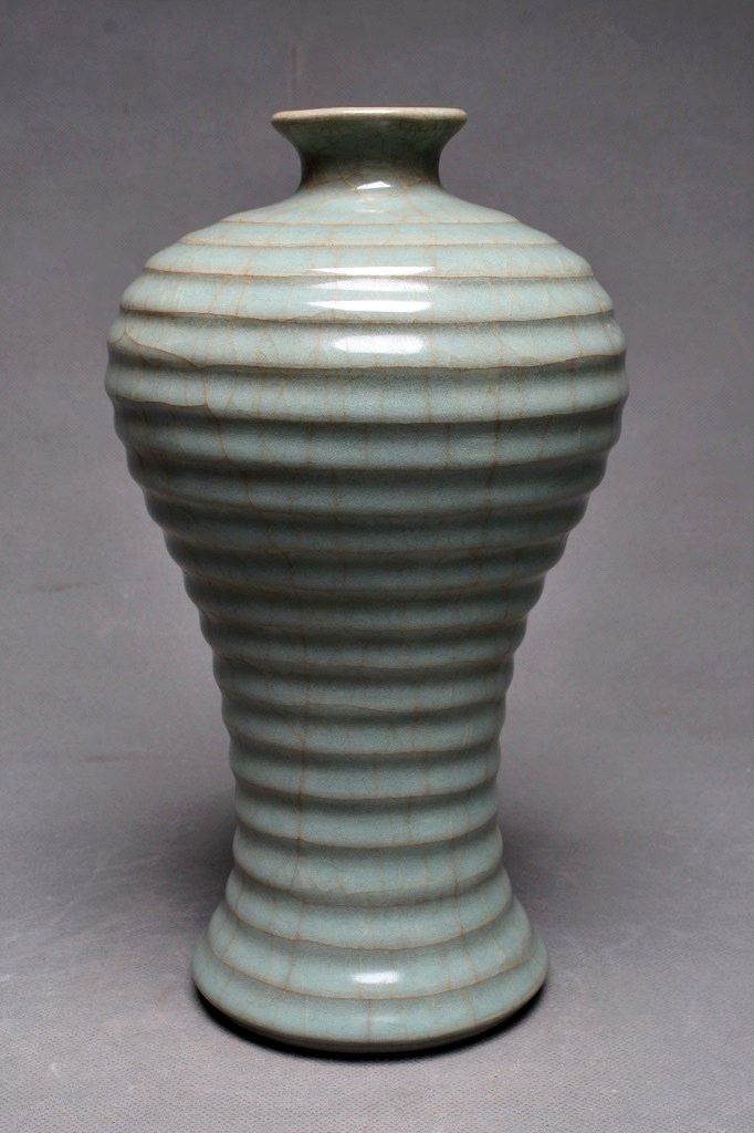 人気，高品質 北宋氷裂貫入汝窯御用瓷葱緑釉出戟奉華瓶(宋)｜売買されたオークション情報、yahooの商品情報をアーカイブ公開 - オークファン 宋