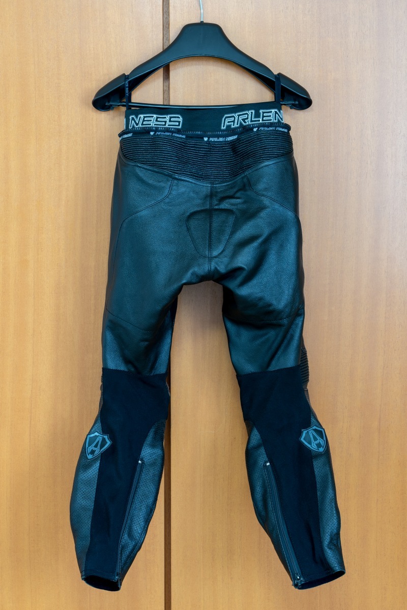 美品・希少 ARLEN NESS アレンネス オイルレザー 2Pレーシングスーツ
