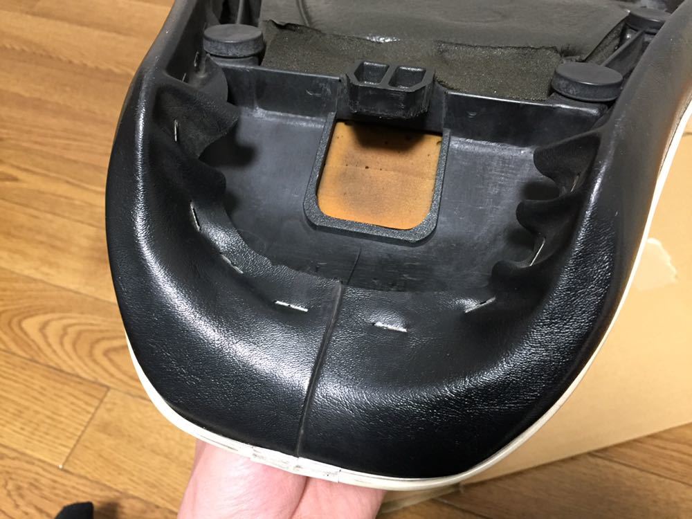 美品】☆W400 純正 シート☆ 純正シート W650 W400 シート 最終値下げ
