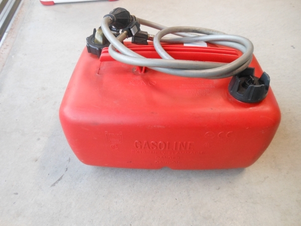 QUICKSILVER　クイックシルバー　シープロ　15馬力燃料タンク_2