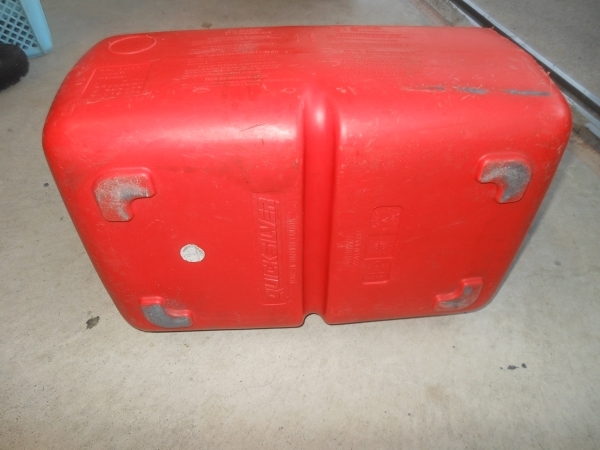 QUICKSILVER　クイックシルバー　シープロ　15馬力燃料タンク_3