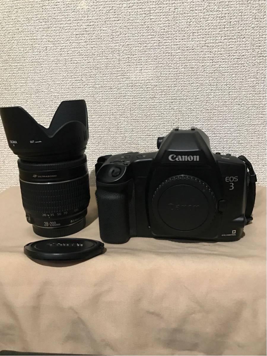 Canon キャノン EOS3 ボディ/EF 28-200mm 1:35-5.6 レンズ付き!