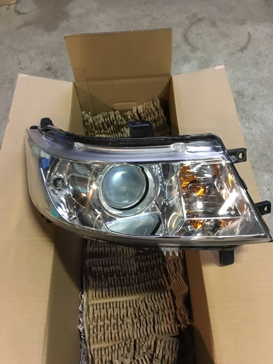 ワゴンR 運転席側ヘッドライト ジャンク 櫻*井様 MH55S ワゴンR ヘッド