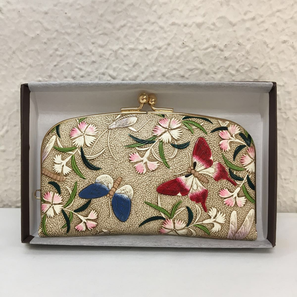 ネコ集合 □ 文庫屋大関 「撫子」 天溝がま口 牛革 日本製 【未使用品】