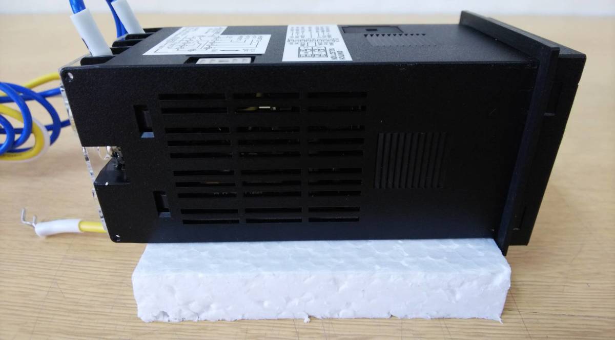 OMRON 電子カウンタ H7CX-A4W 中古 現状でのお渡し