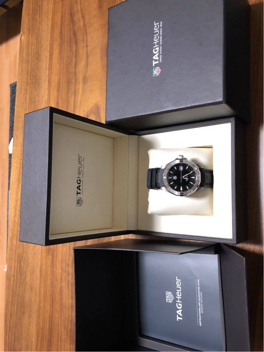入荷しました TAG Heuer AQUARACER(タグホイヤー アクアレーサー)クオーツ