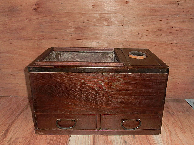 欅 無垢材 からくり 長火鉢 関東火鉢 黒柿縁 囲炉裏 古民具 骨董 縦28cm