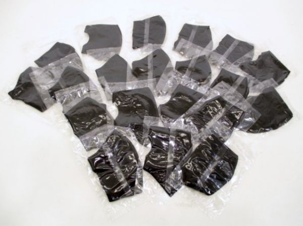 【送料無料・匿名配送】フィットマスク グレイ色 20枚セット(3)_2