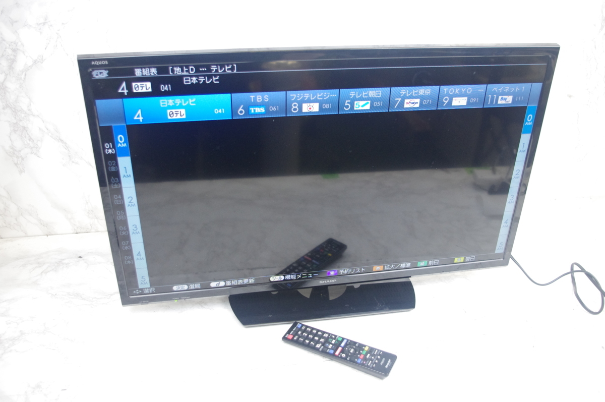 美品 SHARP AQUOS 32インチ テレビ LC-32H11 2015年製SHARP AQUOS LC