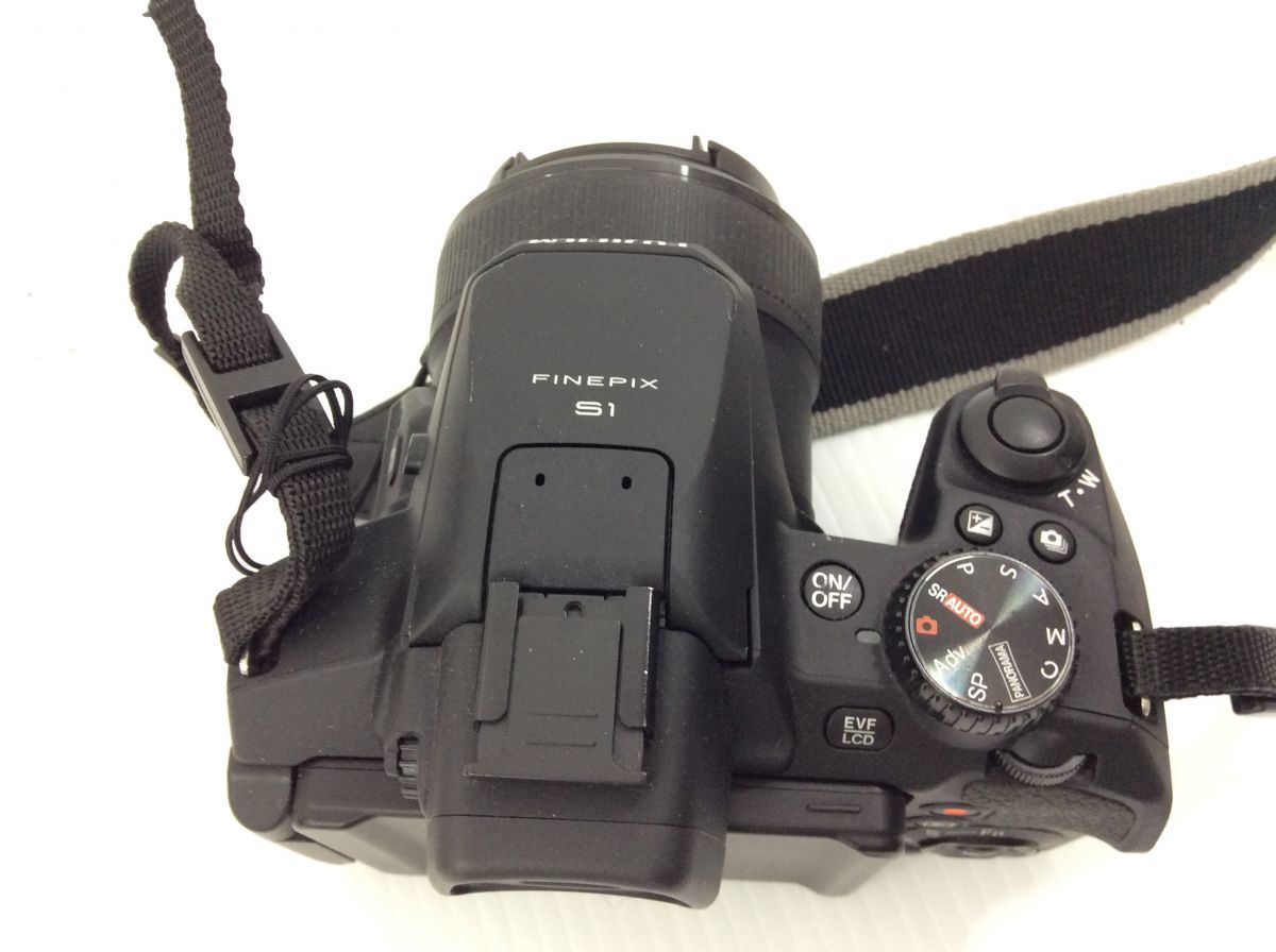 FUJIFILM FINEPIX S1 富士フイルム デジタルカメラ※コキズ有り　 1A0331-619e/E4