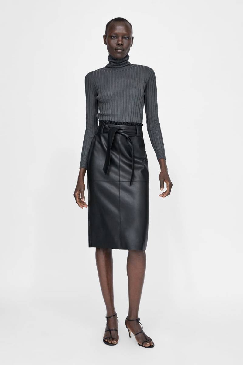 ZARA ザラ レザースカート タイトスカート Ｓサイズ　黒