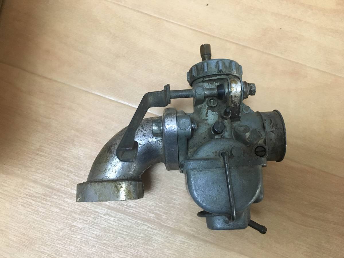 マグリット 額装品⁄洞察力⁄ルネ ポスター 洞察力 : ルネ ルネ 