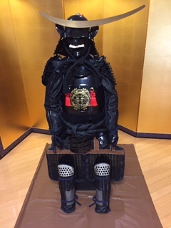 お買い得，人気セール 甲冑 鎧兜 等身大 伊達もの写し 現代品 展示(甲冑（兜、鎧）)｜売買されたオークション情報、yahooの商品情報をアーカイブ公開 - オークファン 甲冑（兜、鎧）