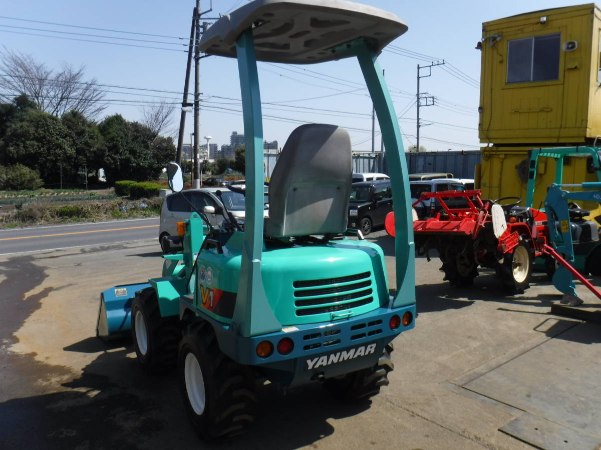 【神奈川】ヤンマー　ホイルローダー　V1-1A　タイヤショベル　奇跡の1台　アワー極少70時間！屋根付　めったにないチャンス！整備済み！ V1-1A ヤンマー | の中古販売価格 V1-1A｜ホイルローダー｜建設機械｜ヤンマー :ホイールローダー：タイヤショベル；4WD:整備済み
