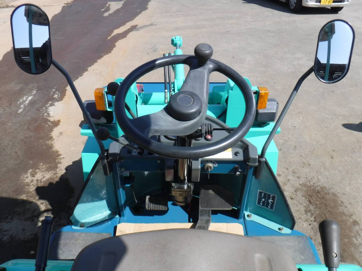 【神奈川】ヤンマー　ホイルローダー　V1-1A　タイヤショベル　奇跡の1台　アワー極少70時間！屋根付　めったにないチャンス！整備済み！ V1-1A ヤンマー | の中古販売価格 V1-1A｜ホイルローダー｜建設機械｜ヤンマー :ホイールローダー：タイヤショベル；4WD:整備済み