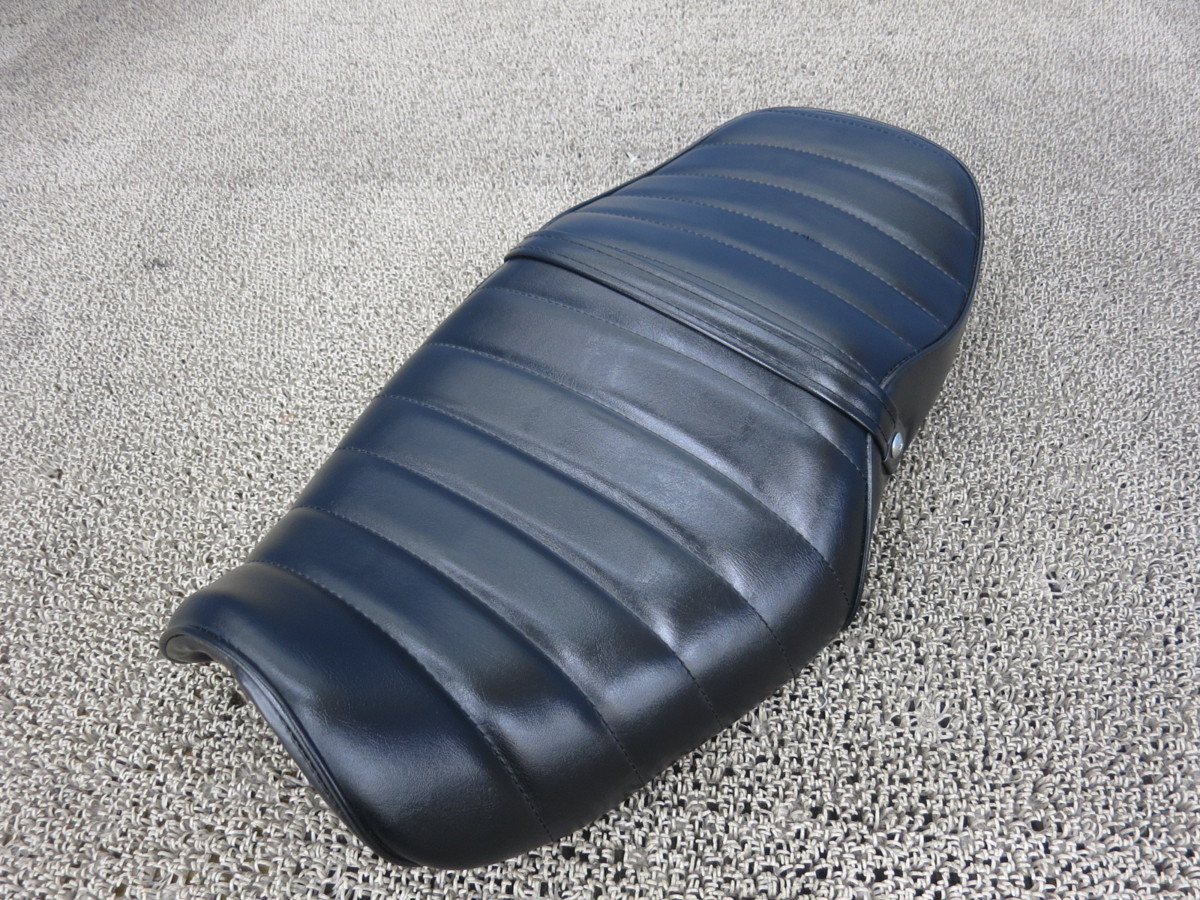 バリオス BALIUS ZR250A 張替 タックロール シート 1902160432002/567603D3K