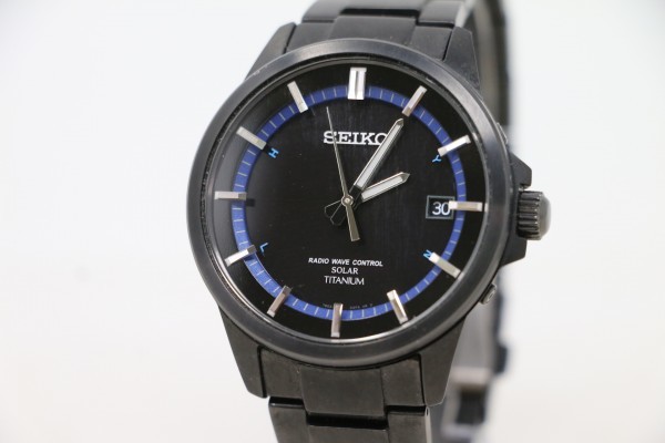 SEIKOソーラー電波時計　チタニウム （型番：7B52-0AD0） SEIKO 電波ソーラー チタニウム SEIKO セイコー SOLAR TITANIUM