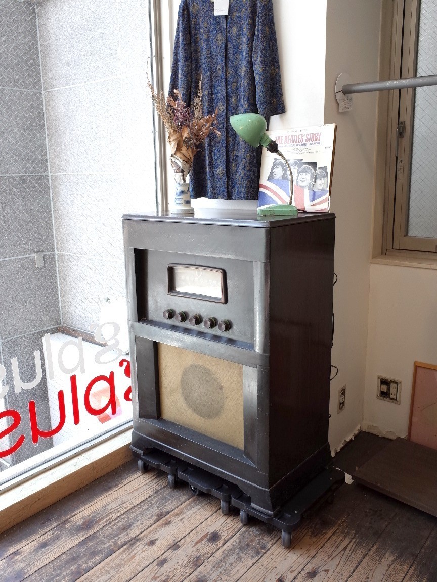  七欧無線 NANAO ラジオ付大型電気蓄音機 100cm&times;70cm 稼動品 古道具のgplus広島 1904ｋ(本体)｜売買されたオークション情報、yahooの商品情報をアーカイブ公開 - オークファン 本体
