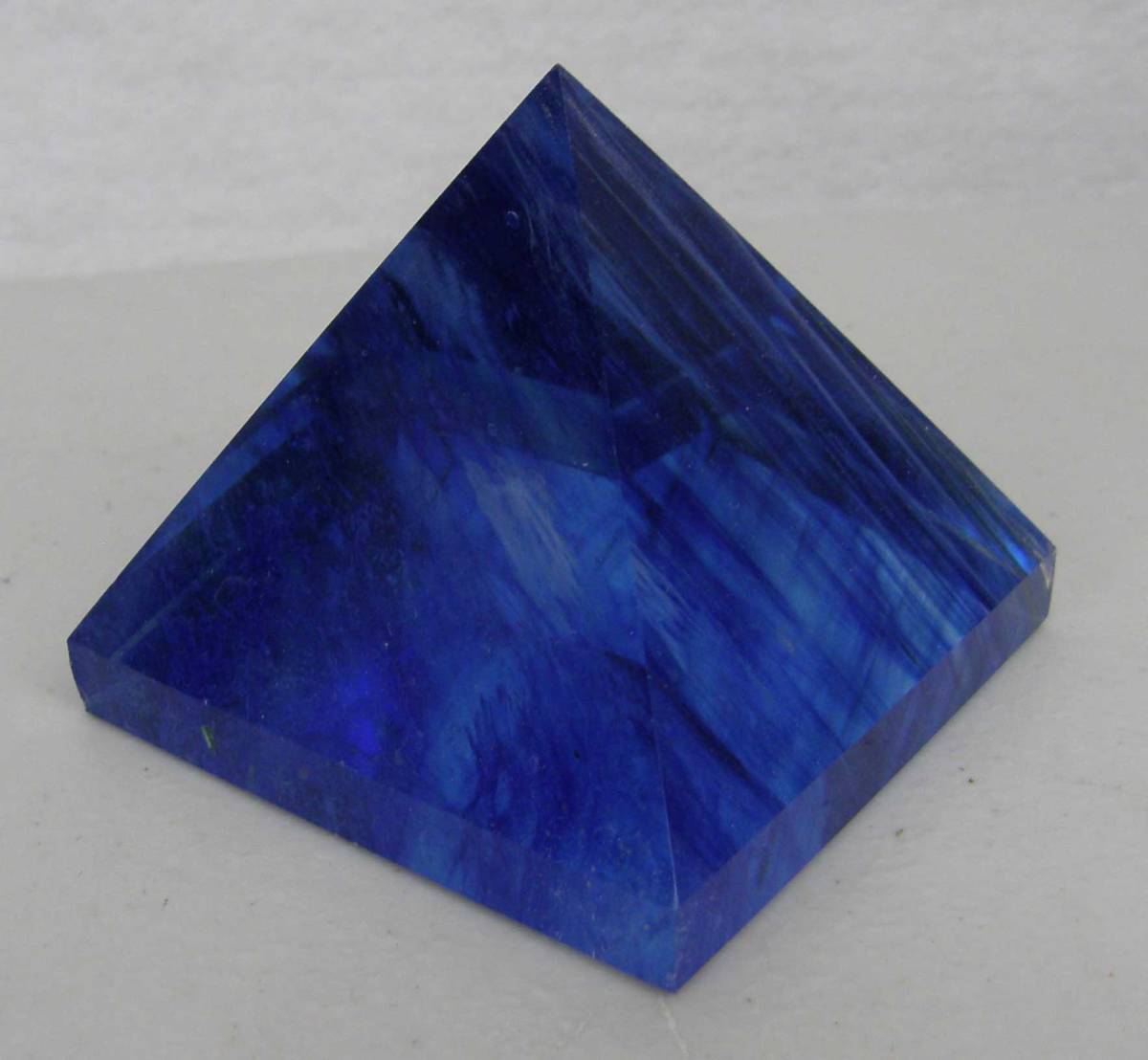 ピラミッド 藍水晶 約6.5cm この価値をお分かりになる方に！ 水晶 藍