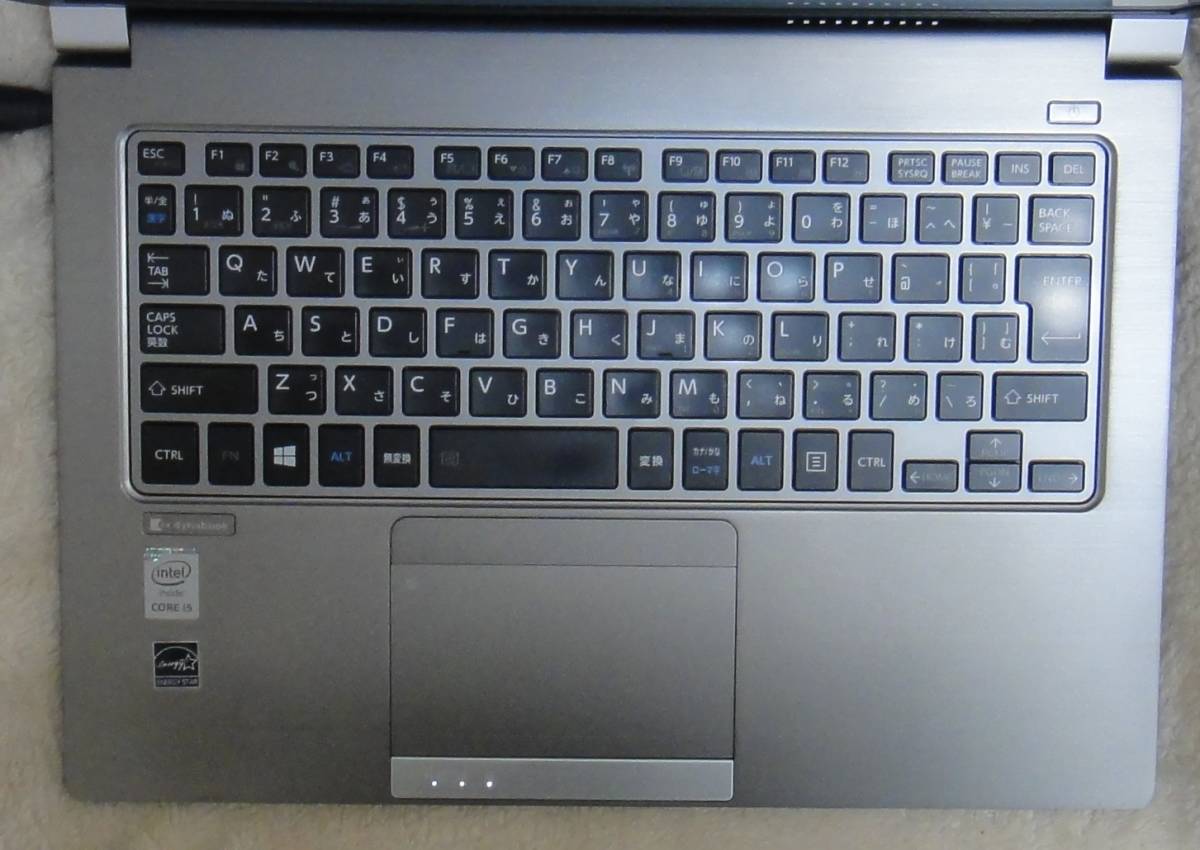 薄型軽量※高速※限定★Toshiba R634/M i5-2.4G/4G/SSD128G/Win10/wlan/2016済/液晶良