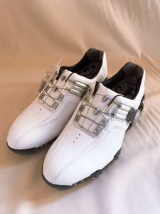 ミズノ ゴルフシューズのYahoo!オークション(旧ヤフオク!)の相場・価格