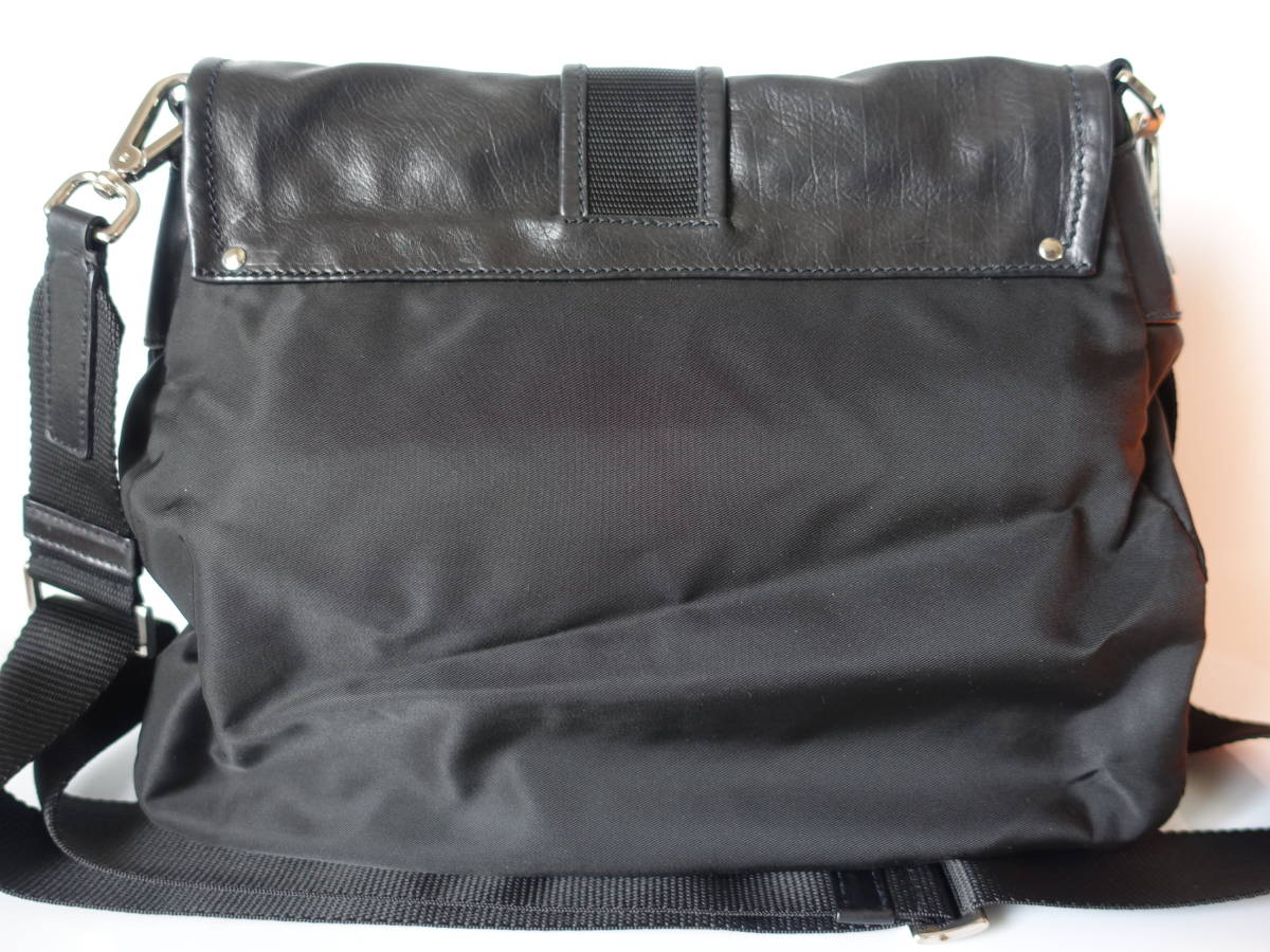 プラダ PRADA ブラック ナイロン 三角ロゴ ハンドバッグ レザー 美品 