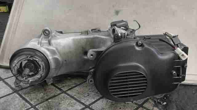 アドレスV100 CE11A-283xxx の エンジン *1544164565 アドレスV100