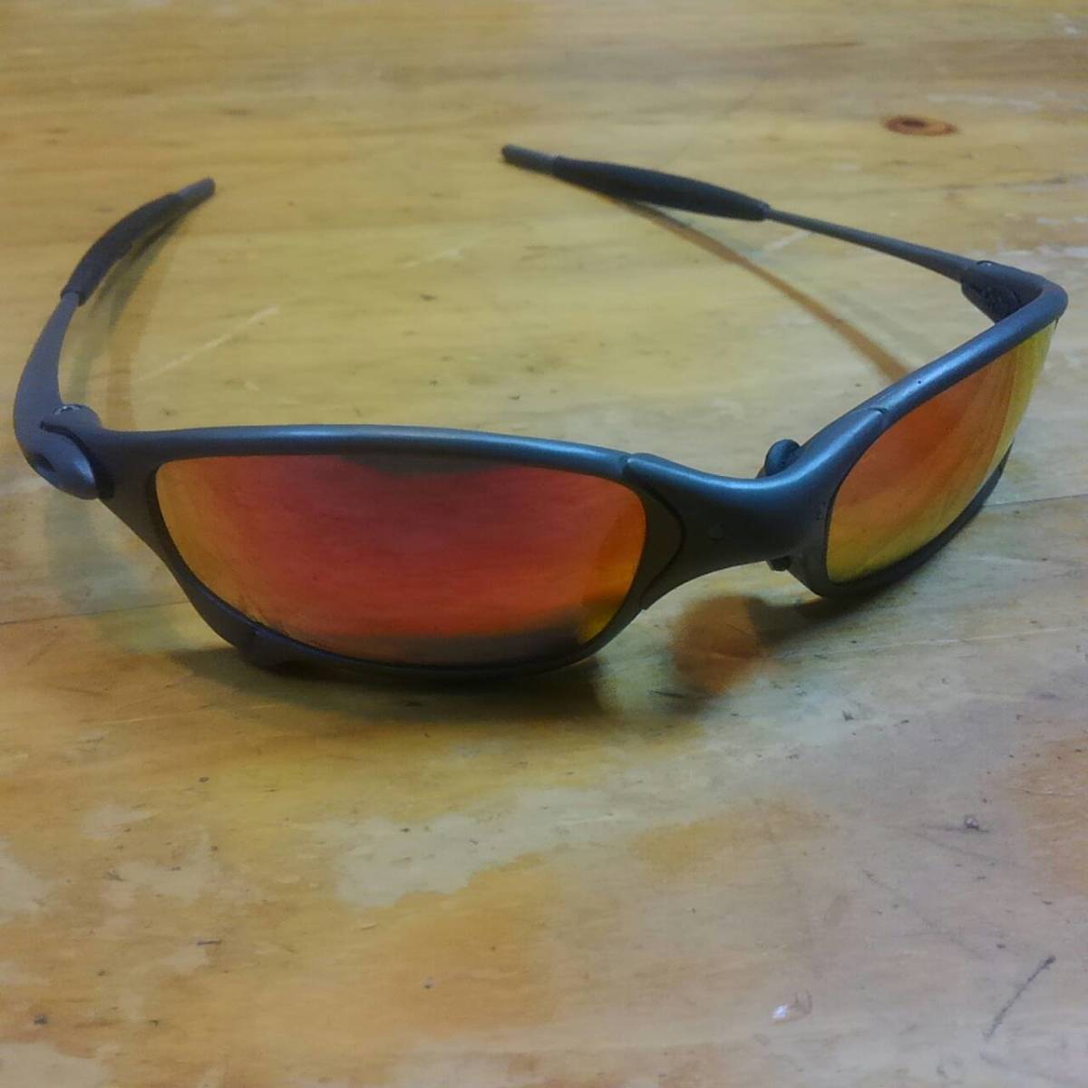オークリー ジュリエット | X-METAL 伝説のOAKLEY ルックスオティカ 