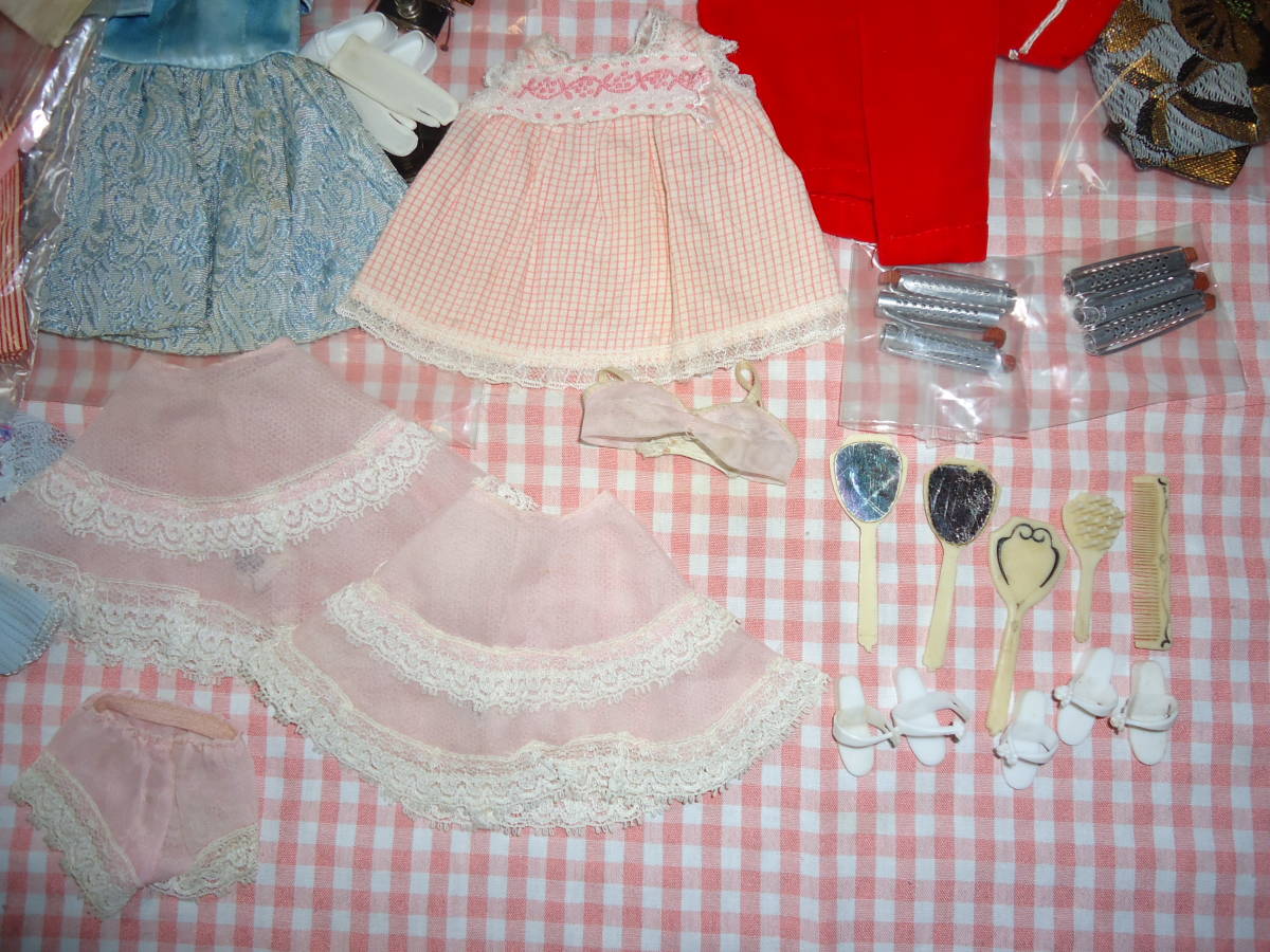 ☆タミーちゃんまとめて出品　人形2体、洋服、小物多数☆_3