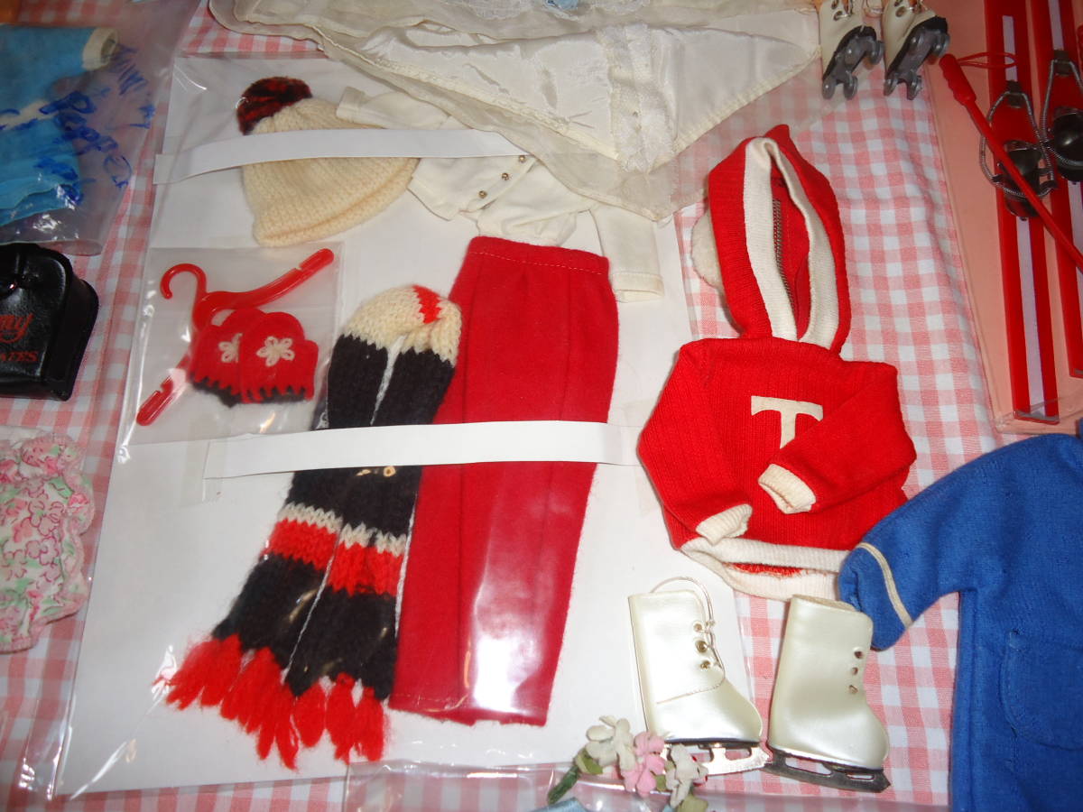 ☆タミーちゃんまとめて出品　人形2体、洋服、小物多数☆_4