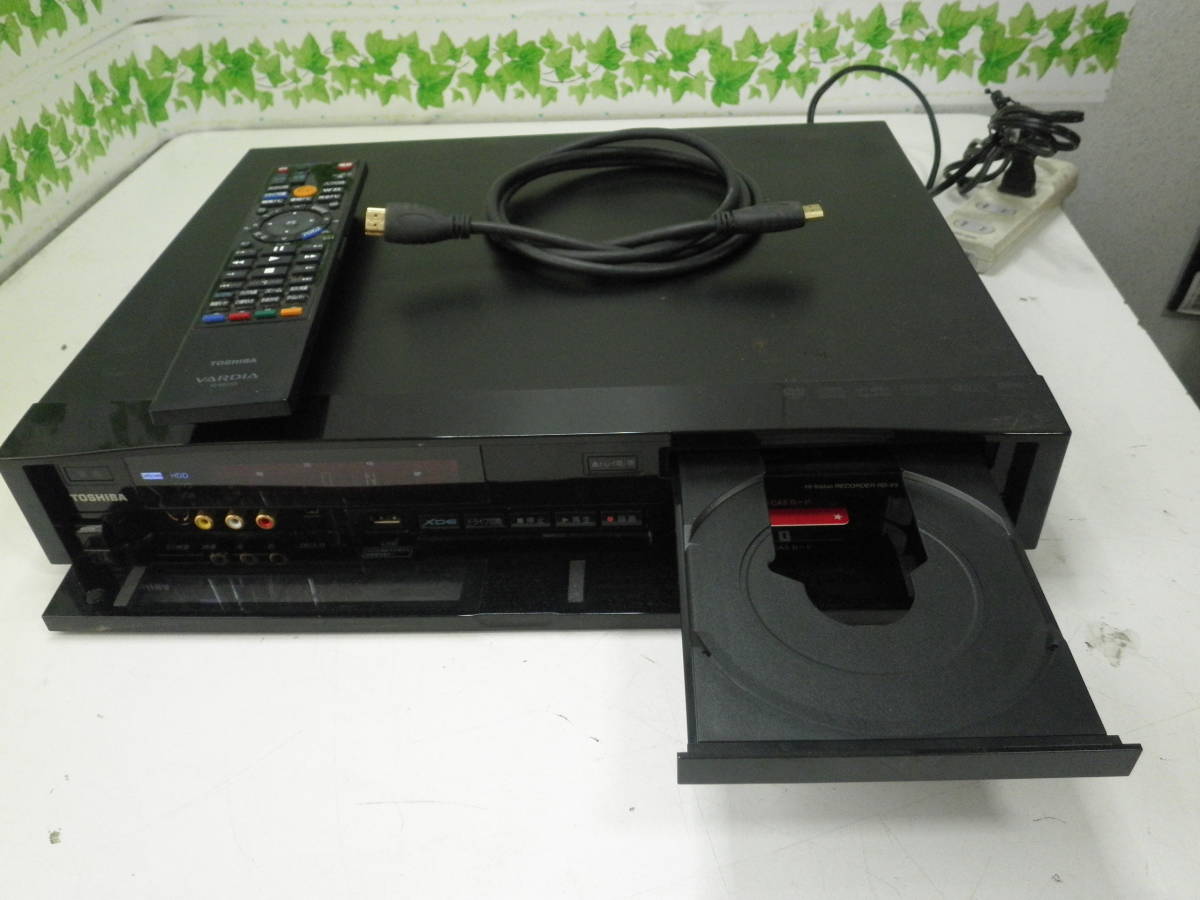 TOSHIBA VARDIA 地上・BS・110度CSデジタルチューナー搭載ハイビジョンレコーダー HDD 2TB RD-X9 【ジャンク品】通電のみ（10）