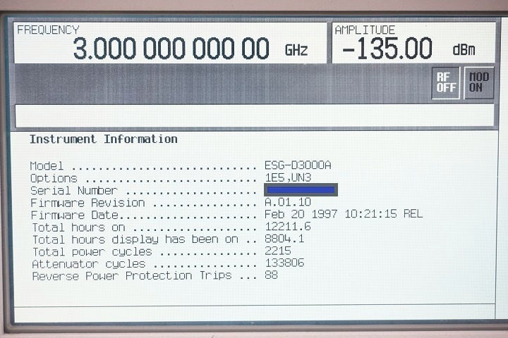 hp 250kHz-3000MHz デジタル信号発生器□ESG-D3000A/E4432A 中古□6月28日15時までのご入金・発送に限り送料無料