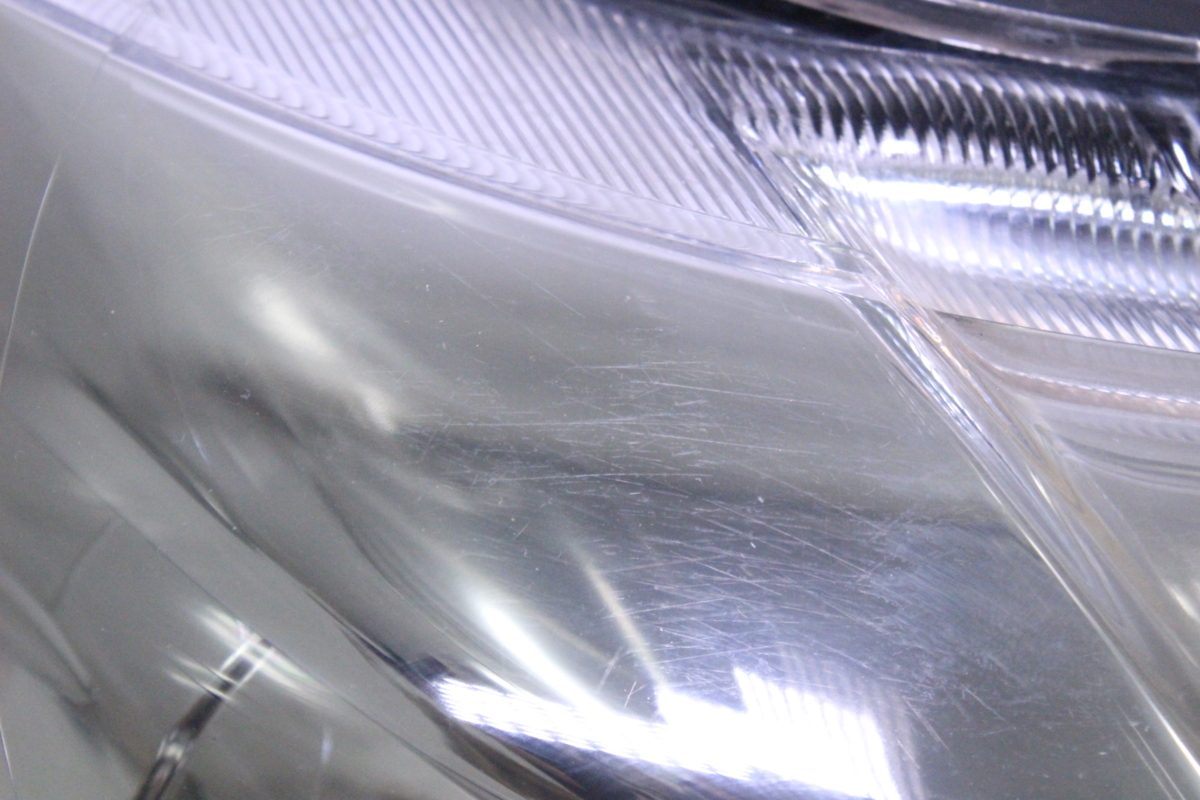 97-422-Q☆LED☆LA600S タントカスタム☆右ヘッドライト 100-51392