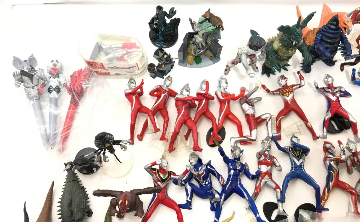 ウルトラマン　怪獣　フィギュア　35体 超動αウルトラ怪獣5 （食玩） BOX 2025年9月29日発売予定 : トレカ