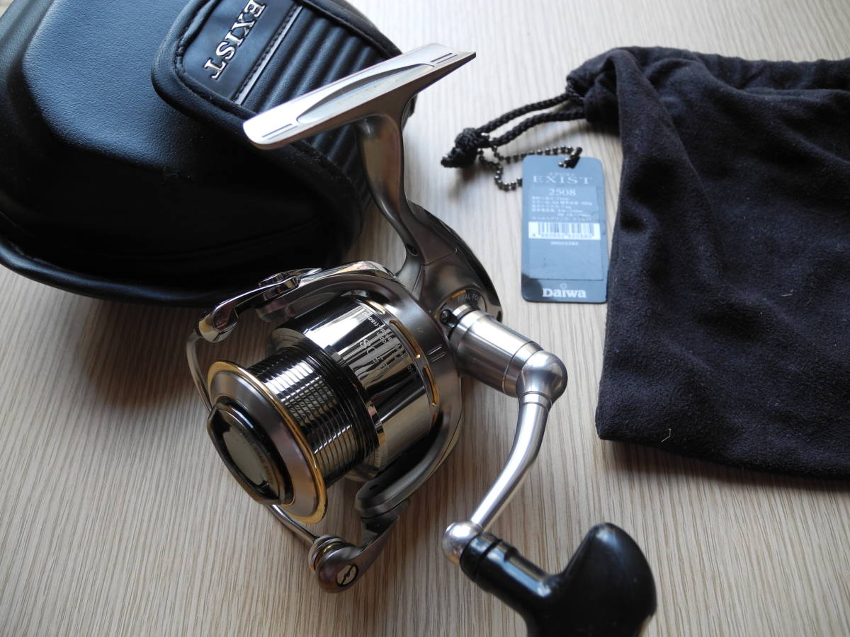 DAIWA EXIST 2508 スピニングリール 05イグジスト フィッシング Daiwa