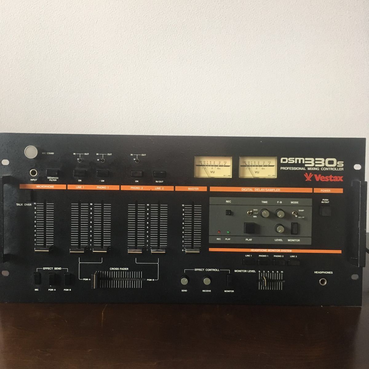 Vestax VMC-185XL ミキシングコントローラー通電確認済みジャンク品