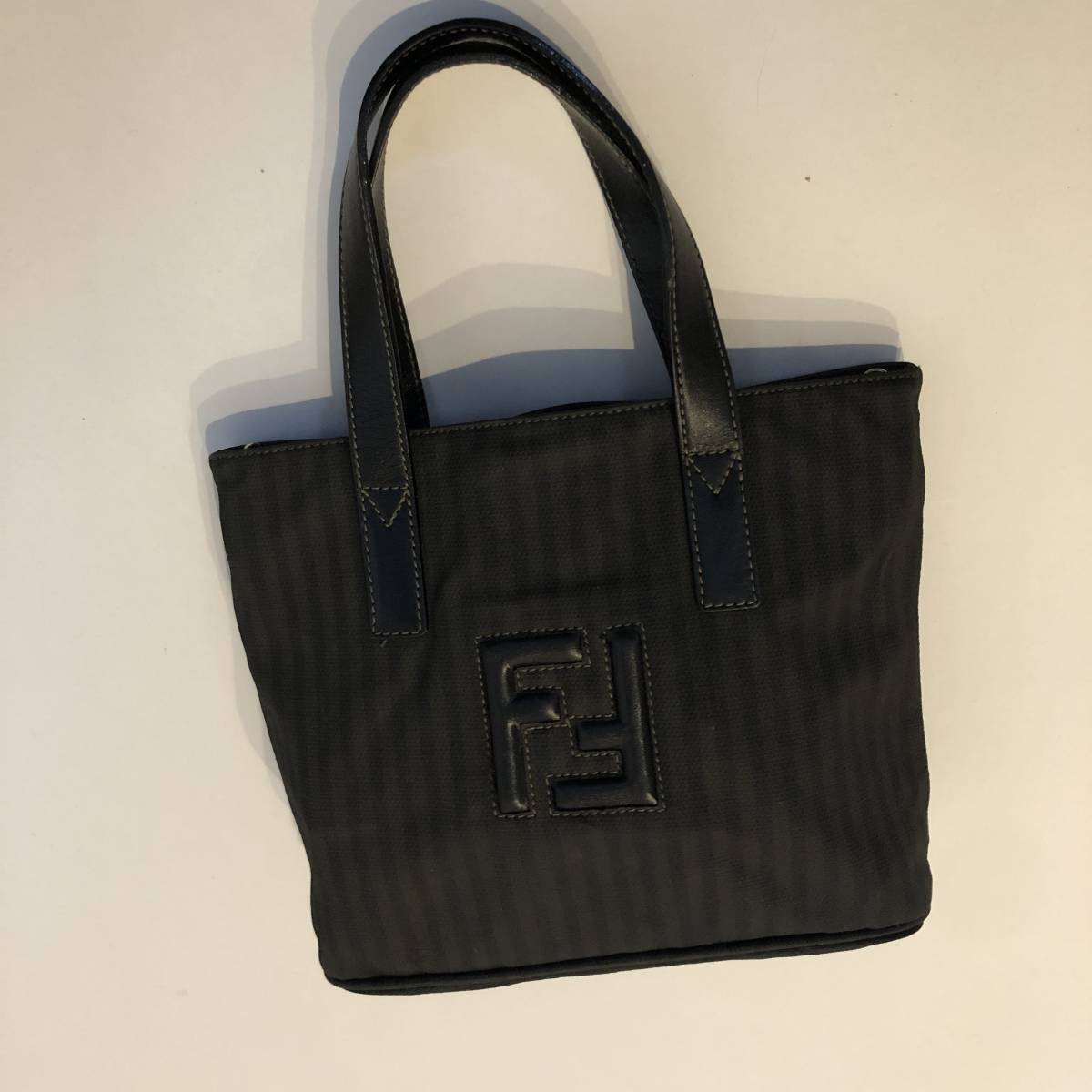 FENDI フェンディ 本物 ロゴ ズッカ柄 キャンバス ミニトート FENDI 