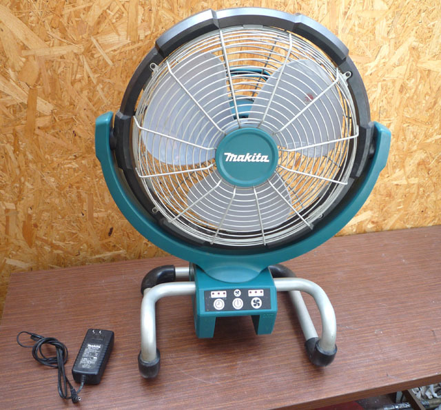 マキタ CF300D 充電式産業扇 Makita R234 送風機 ACアダプター付き 18V