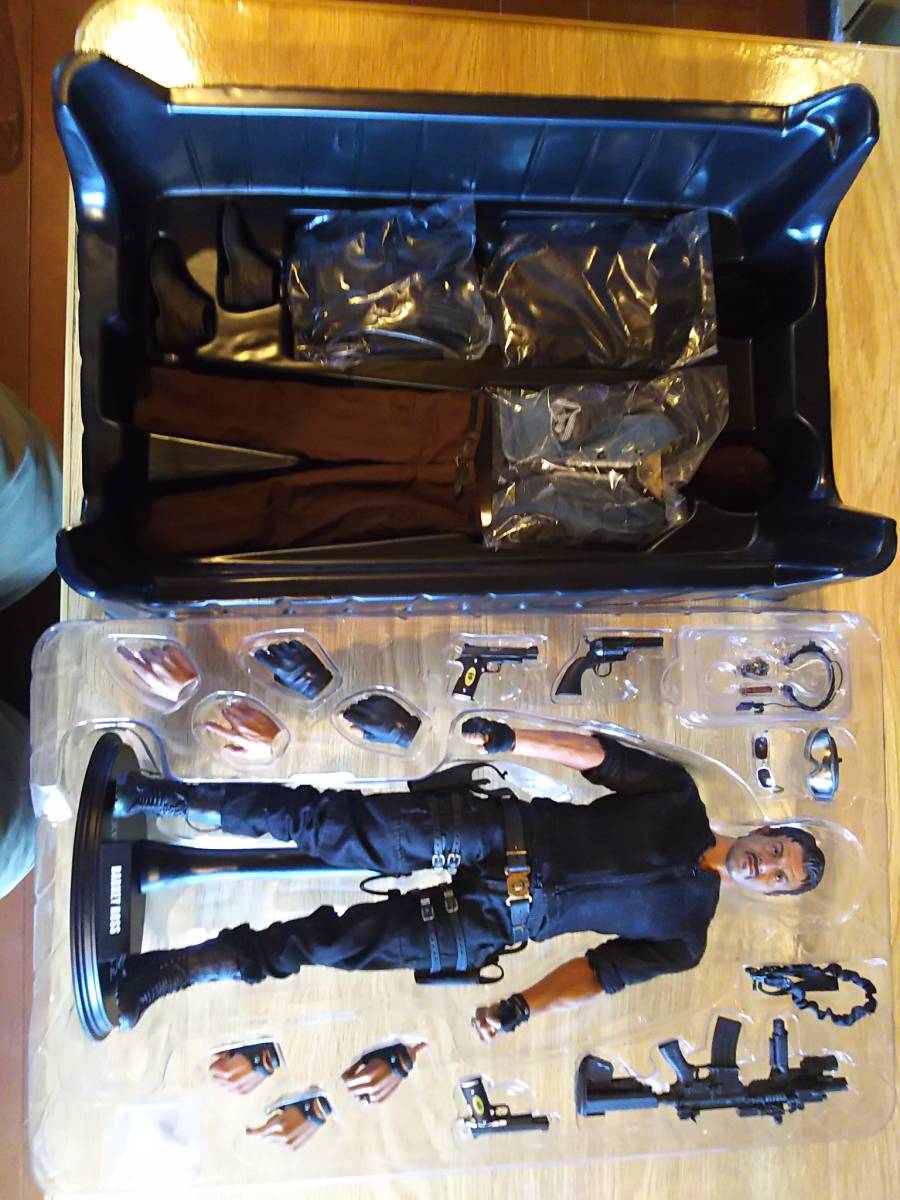 箱無しホットトイズ ホットトイズ エクスペンダブルズ 2 バーニー ロス