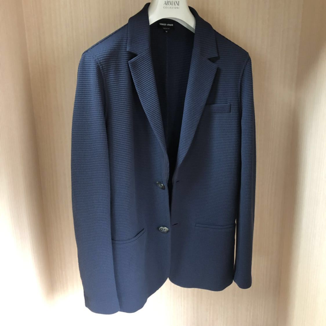 最安値，格安 品 Giorgio Armani ジョルジオアルマーニ メンズ ジャケット サイズ48 テーラードジャケット(テーラードジャケット、ブレザー)｜売買されたオークション情報、yahooの商品情報をアーカイブ公開 - 男性用