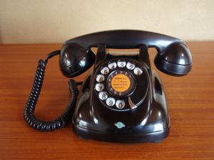 黒電話のYahoo!オークション(旧ヤフオク!)の相場・価格を見る｜Yahoo