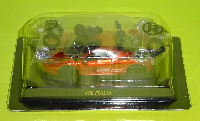 爆買い，安い 1/64 京商 フェラーリ 8 458 Italia イタリア 赤