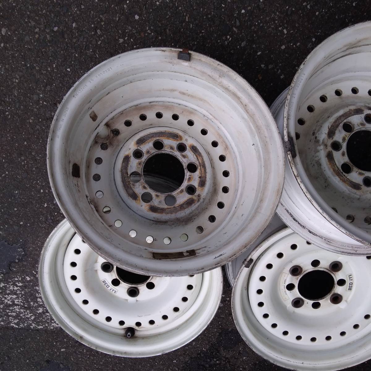 旧車用　超軽量アルミホイル　１４インチ　４穴　中古品_7