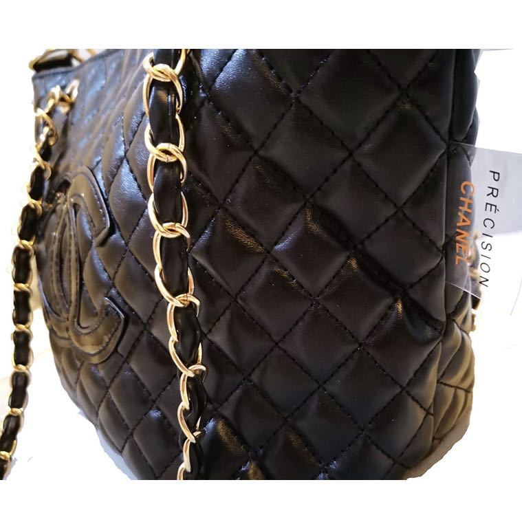 ノベルティ シャネル ショルダーバッグ CHANEL チェーン ブラック